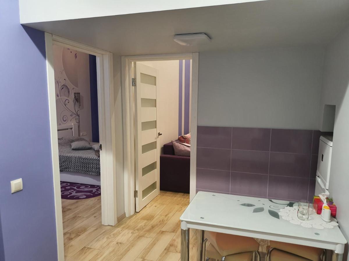 Romantik Eko Apartment Lviv Ngoại thất bức ảnh