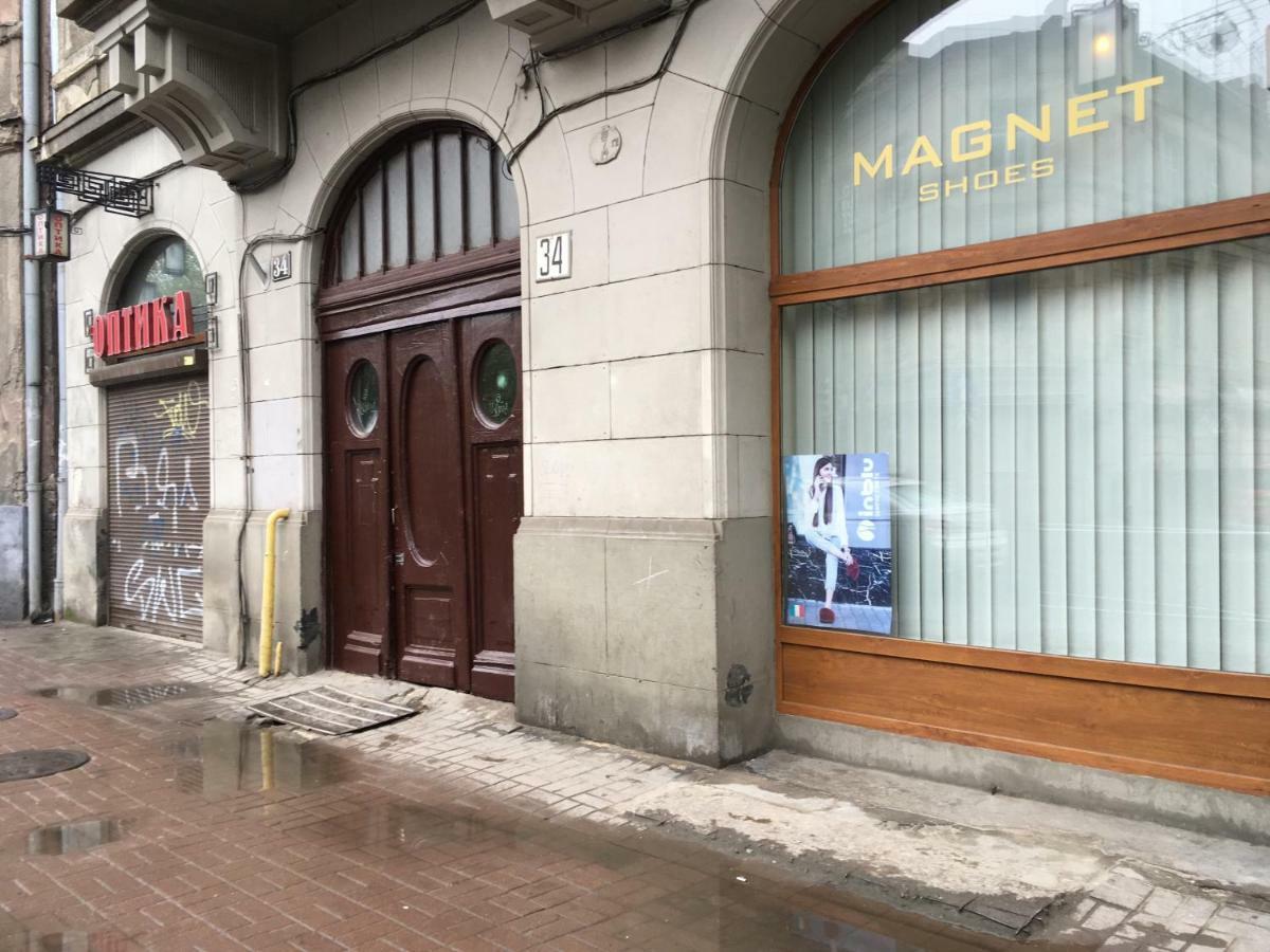 Romantik Eko Apartment Lviv Ngoại thất bức ảnh